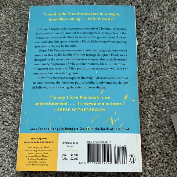 Paperback bundle - Picture 7 of 7